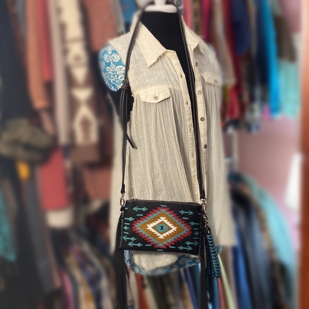 Montana West Crossbody/Clutch Purse Southwestern Style Design Aztec - Picture 9 of 9